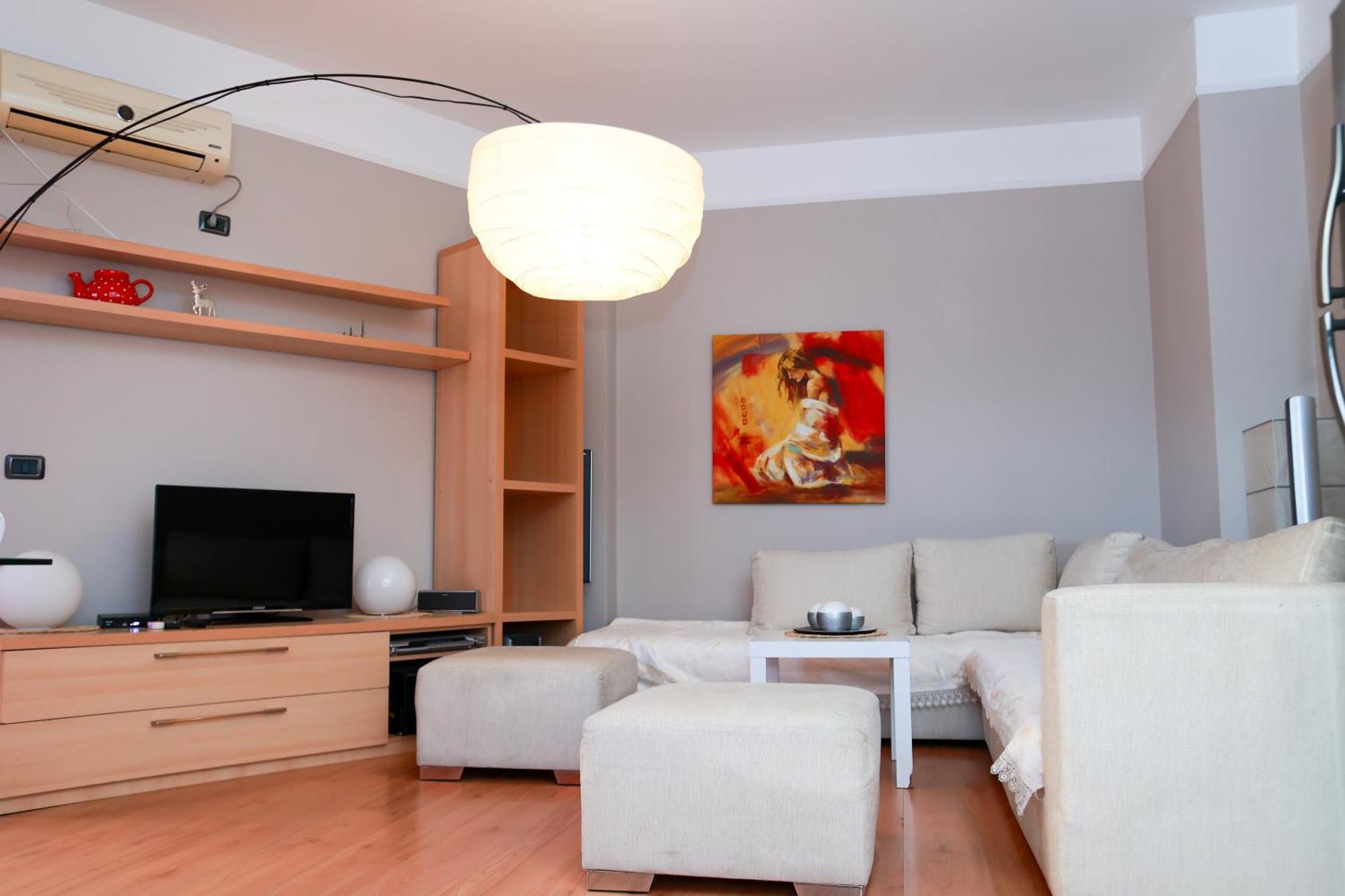 Cherry Apartment Tirana Exterior foto